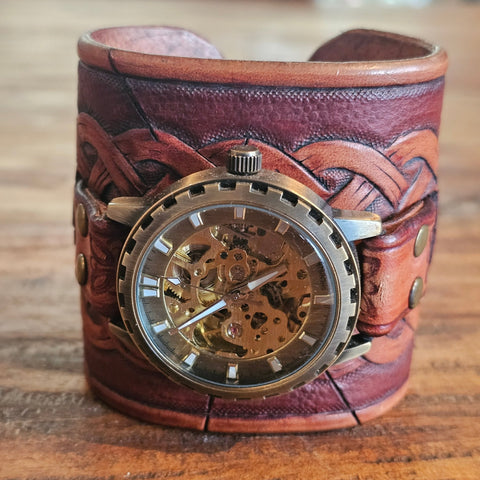 Bracelet Montre Steampunk Nœud Celtique. steampunk médiéval fait main | Atelier AnJo