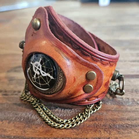 Bracelet montre steampunk steampunk médiéval fait main | Atelier AnJo
