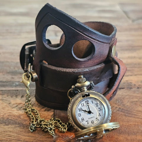 Bracelet montre steampunk steampunk médiéval fait main | Atelier AnJo