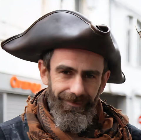 Chapeau tricorne en cuir – Style pirate, GN, fait main