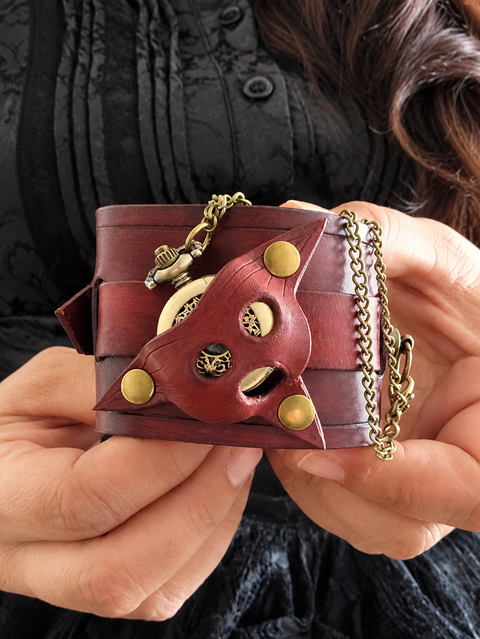 Manchette montre steampunk en cuir