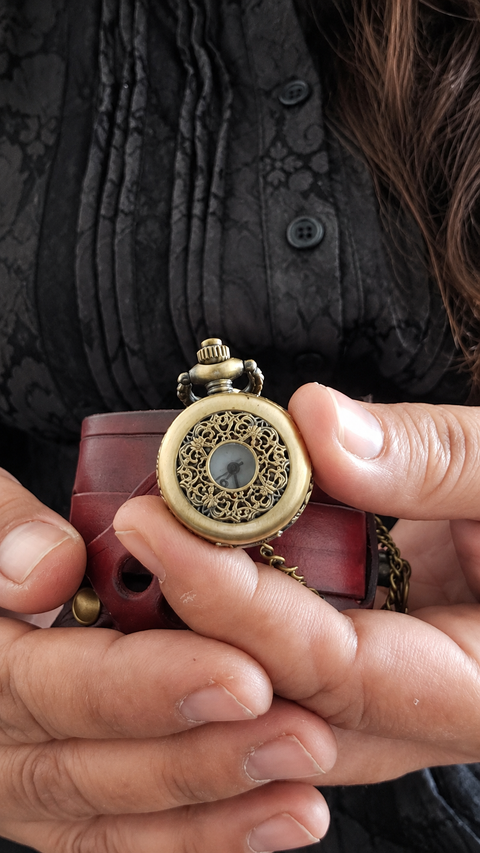Manchette montre steampunk en cuir
