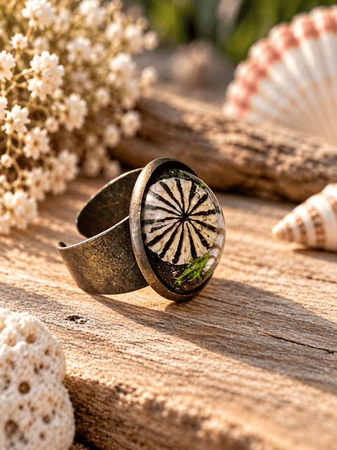 Bague « Rivage » – Coquillages – Réglable du 56 au 58 steampunk médiéval fait main | Atelier AnJo