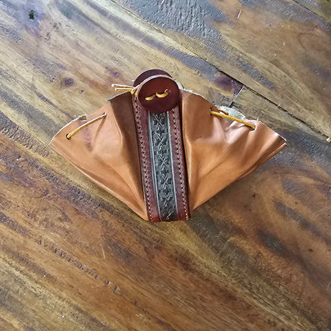 Bourse médiéval en cuir artisanal - accessoire GN & Médiéval steampunk médiéval fait main | Atelier AnJo