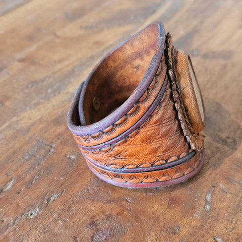 Bracelet cuir et pierres de lune steampunk médiéval fait main | Atelier AnJo