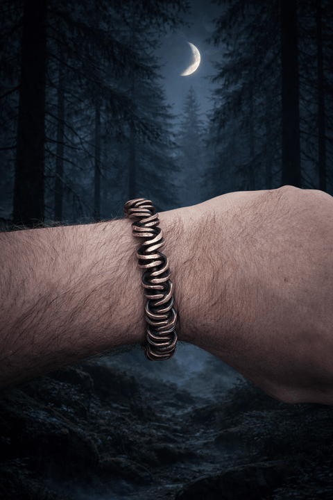 Bracelet jonc celtique torsadé en cuivre rose – réglable steampunk médiéval fait main | Atelier AnJo