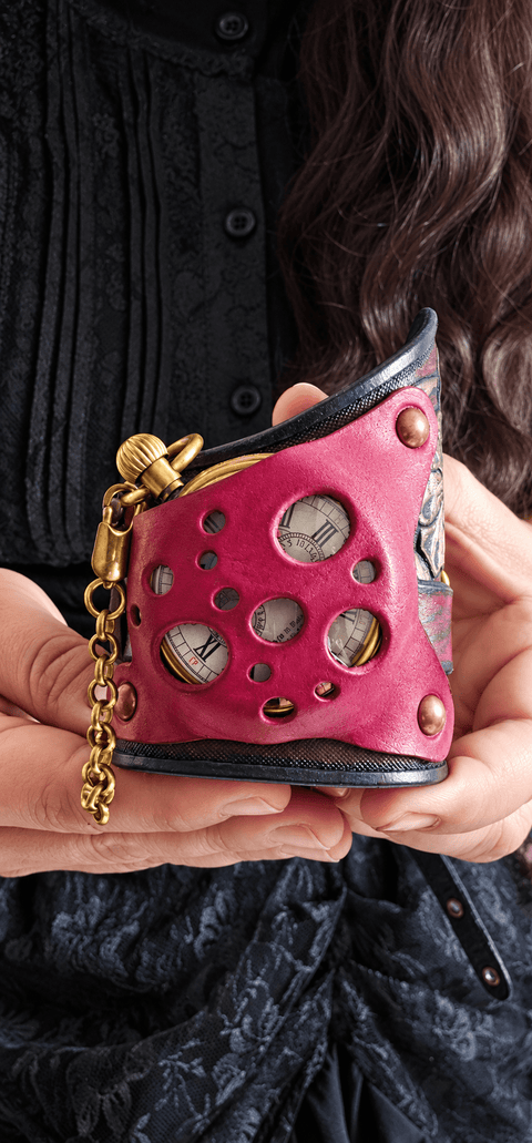 Bracelet-montre mécanique steampunk en cuir bordeaux et rose – 15 à 21 cm steampunk médiéval fait main | Atelier AnJo