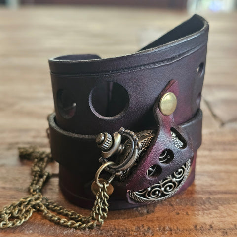 Bracelet montre steampunk steampunk médiéval fait main | Atelier AnJo