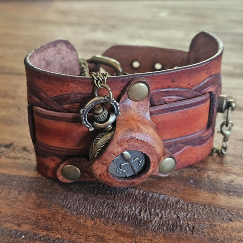 Bracelet montre steampunk steampunk médiéval fait main | Atelier AnJo