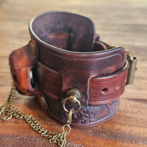 Bracelet montre steampunk steampunk médiéval fait main | Atelier AnJo