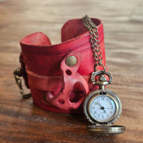 Bracelet - montre – Style steampunk steampunk médiéval fait main | Atelier AnJo