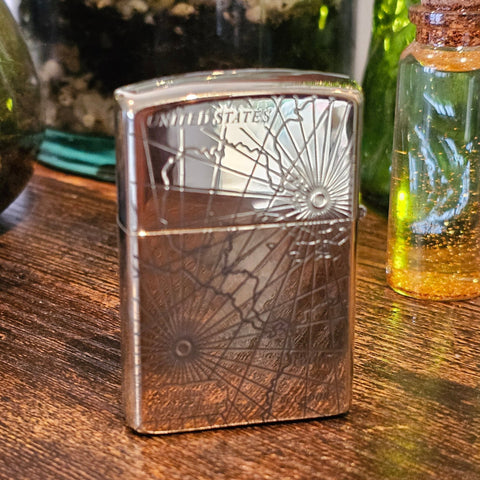 Briquet à essence Rose des Vents – Gravure ancienne steampunk médiéval fait main | Atelier AnJo