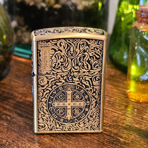Briquet essence Exorciste – Série limitée en laiton (Zorro) steampunk médiéval fait main | Atelier AnJo