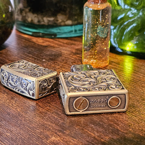 Briquet essence floral laiton vieilli – Zorro steampunk médiéval fait main | Atelier AnJo