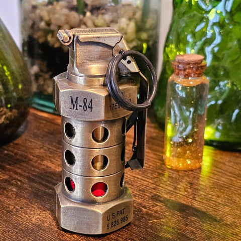 Briquet grenade post - apocalyptique – Gaz rechargeable steampunk médiéval fait main | Atelier AnJo