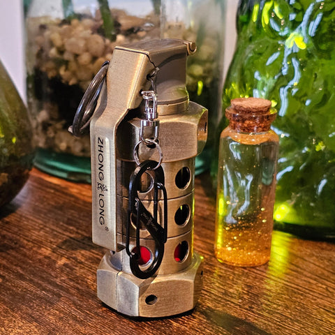 Briquet grenade post - apocalyptique – Gaz rechargeable steampunk médiéval fait main | Atelier AnJo
