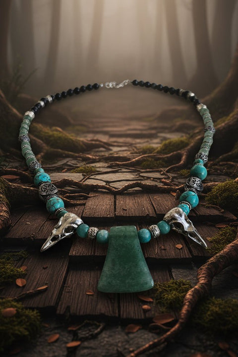 Collier pendentif corbeau en aventurine et turquoise – bijou artisanal fantasy, Tir na Telennaria steampunk médiéval fait main | Atelier AnJo