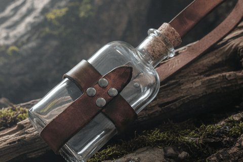 Flacon de ceinture, d’alchimiste steampunk médiéval fait main | Atelier AnJo