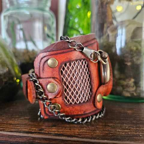 Manchette steampunk en cuir – Montre semi - automatique, artisanale et unique steampunk médiéval fait main | Atelier AnJo