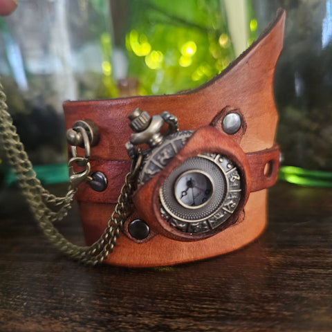 Montre steampunk “Atelier d’Inventeur” steampunk médiéval fait main | Atelier AnJo