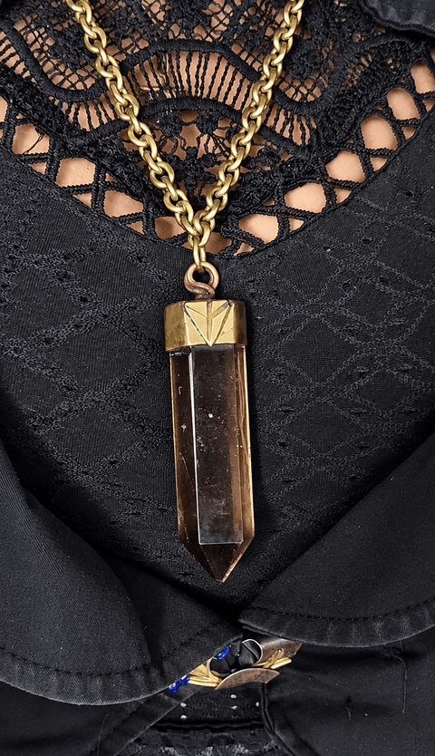 Pendentif pendule en quartz fumé – Talisman runique steampunk médiéval fait main | Atelier AnJo