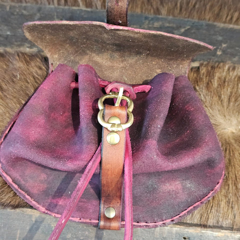 Petite escarcelle médiévale en cuir – format compact artisanal steampunk médiéval fait main | Atelier AnJo
