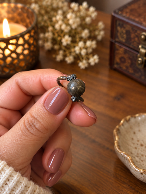 Bague « Secret d’Alchimiste » – Pyrite – Taille 54