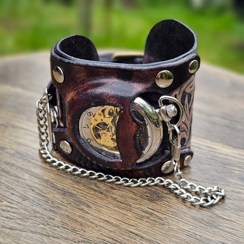 Bracelet montre steampunk à fleur en cuir