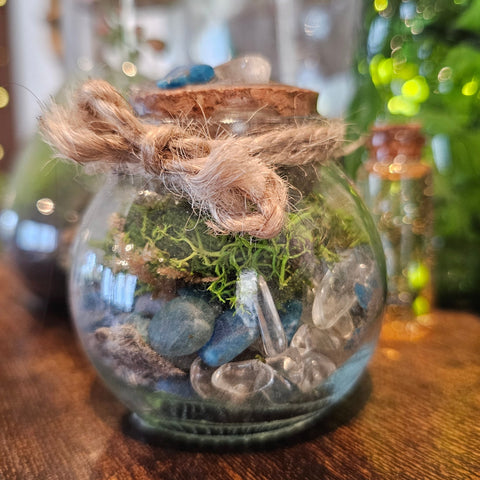 Spell Jar – Énergie & Clarté – Apatite bleue & Cristal de roche steampunk médiéval fait main | Atelier AnJo