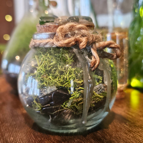 Spell Jar Purification – Tourmaline Noire, Cristal de Roche et Aventurine Verte steampunk médiéval fait main | Atelier AnJo